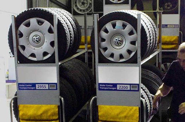 Räder-Transportwagen